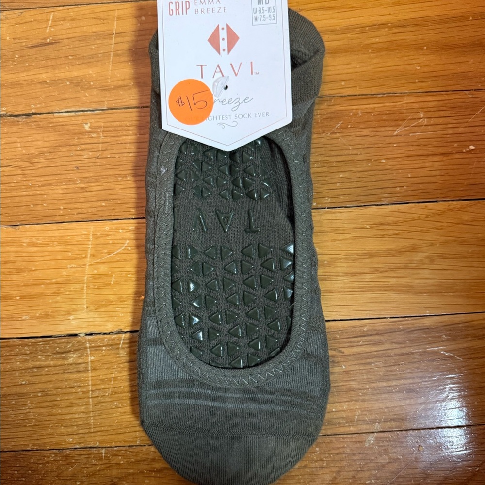 Tavi Grip Socks - New with Tags!!